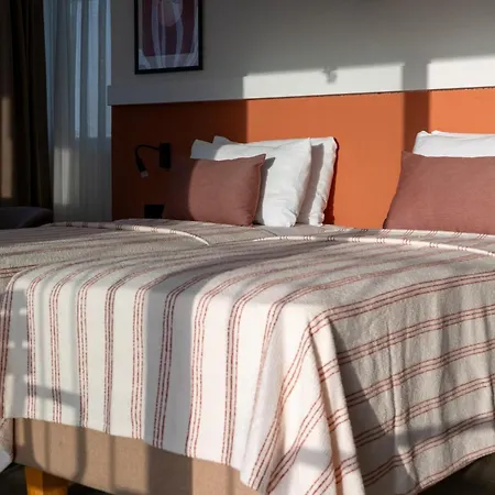 아파트 Diplomat 말마리스